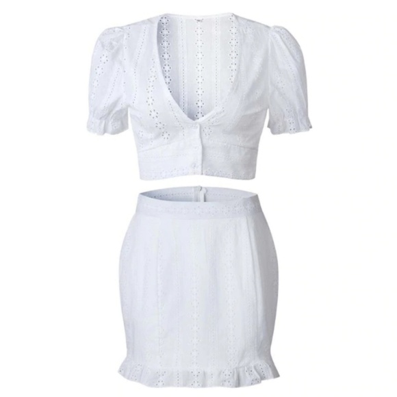 Sexy 2 Pcs Boho Eyelet Skirt Crop Top Set NEW!! - Picture 3 of 8